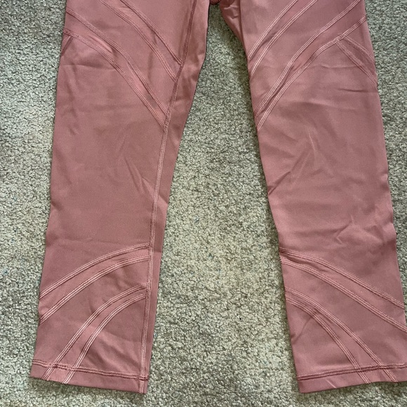 Lululemon Wunder Under HR Crop - Picture 4 of 5